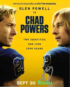 * GLEN POWELL * signed 8x10 photo * CHAD POWERS * COA * - Picture 1 of 2