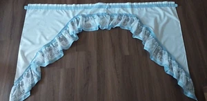 Vtg WHITE Curtain Swag w/Country Blue Trim Ruffle Lace Houses 60"W x 32"L - Picture 1 of 8