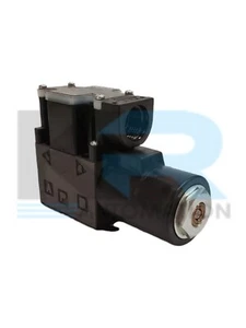 NEW NACHi S-G01-A3X-GRZ-D2-5548A Solenoid Operated Directional Control Valve - Picture 1 of 6
