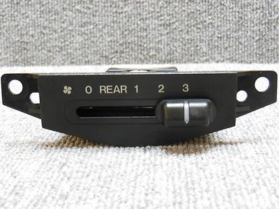 Interruptor de control de aire de calefacción de aire acondicionado delantero Mazda MPV LW LV 2000 2006 artículo raro JDM OEM Foto 1 de 4