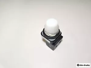 NUOVA AB 800T-QH2W Serie V LED Bianco 30mm Luce Pilota Lampada - Foto 1 di 4
