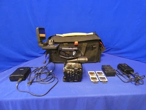 Canon EOS C500 Camera EF Mount w/508 Hrs, QTY 4 32GB SanDisk Mem Cards, Charger - Picture 1 of 24