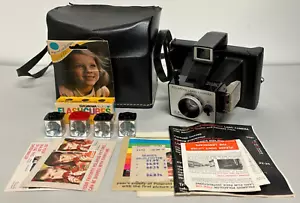 Super Paquete de Color para Cámara Terrestre Polaroid - con Estuche, Documentos y Flashcubes - Imagen 1 de 12
