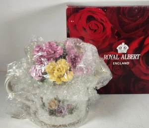 Annaffiatoio musicale Royal Albert Old Country Roses floreale nuovo con scatola - Foto 1 di 12