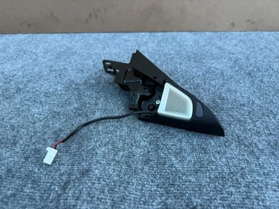 INFINITI Q60 17-22 OEM PUERTA DEL PASAJERO DERECHO TWEETER MOLDURA CON INDICADOR DE PUNTO CIEGO Foto 1 de 4