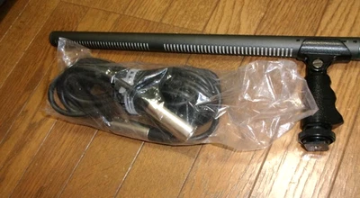 Micrófono de escopeta larga Audio-Technica AT8015 - línea + degradado, batería/fantasma, 18,1", Foto 1 de 3