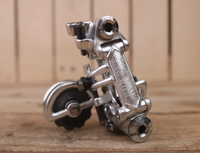 Campagnolo Nuovo Record Rear Derailleur 1020/A Vintage Retro Bike Mech Pat.84 - Image 1 of 4