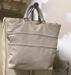 Bottega Veneta Tote Bag Intrecciato, slightly used. - Picture 1 of 10
