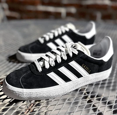 ADIDAS GAZELLE ADV BLACK WHITE MEN'S SKATE SHOES 9~13 NEW IN BOX AD33183 - Image 1 of 4