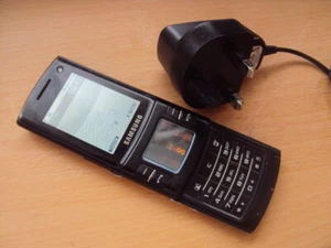 EASY CHEAP SENIOR DISABLED 3G   BASIC SAMSUNG S7330 ON THREE MOBILE +CHARGER - Picture 1 of 5