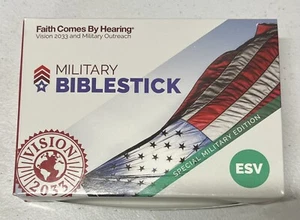 Military Bible Stick ESV Audiobook BibleStick Vision 2033 Crossway NEW - Imagen 1 de 7