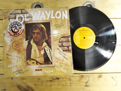 WAYLON JENNINGS OL'WAYLON LP 33T VINYLE EX COVER EX ORIGINAL 1977  - Photo 1/4