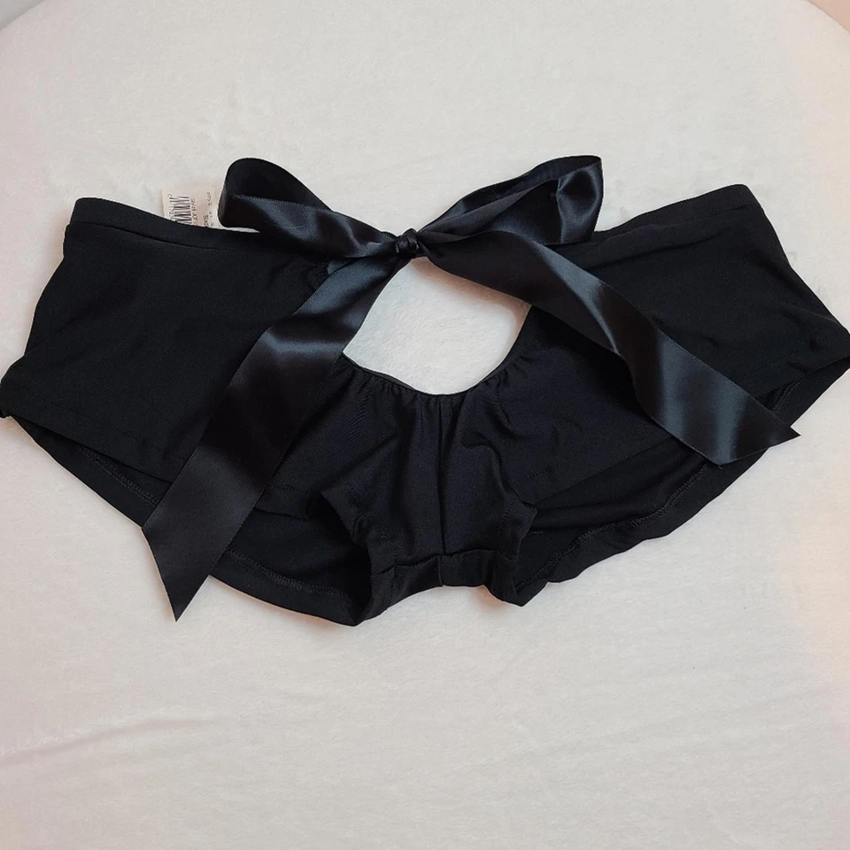 Panty corto de colección delicado liso de microfibra de nailon con lazo abierto trasero talla Lg Foto 1 de 4