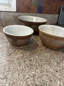 VINTAGE PYREX WOODLAND NISTSCHALEN - 3-TEILIGES SET - Bild 1 von 6