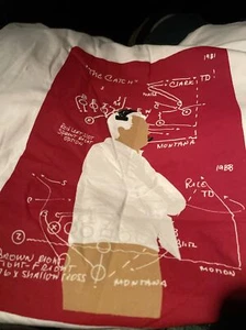 49ers The Catch Bill Walsh Levi’s Red Tab T-Shirt SGA Stadium Giveaway 26.09.2021 - Bild 1 von 5