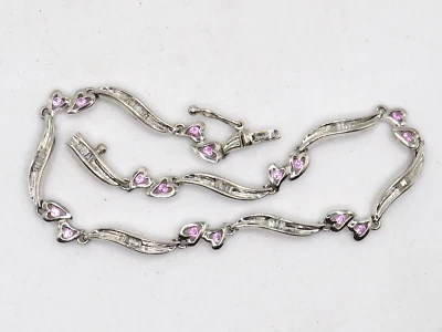 PULSERA TENIS CORAZÓN ORO BLANCO 10K con zafiros creados en laboratorio y diamantes naturales* Foto 1 de 4