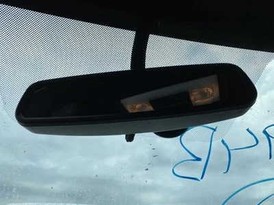 Espelho retrovisor interno central dianteiro usado serve para: 2016 Ford Expedition sem chuva - Imagem 1 de 4
