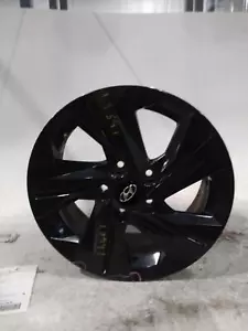 Used Wheel fits: 2022 Hyundai Elantra 16x6-1/2 alloy Grade A - Picture 1 of 3