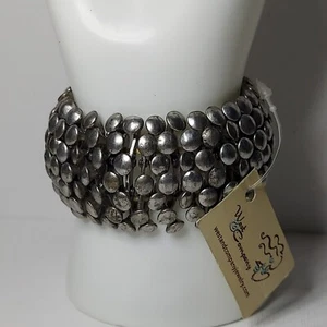 West and Company Bracelet Stainless Steel stretch sz 5 - 6 - Picture 1 of 5