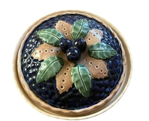 Vintage Caldor Covered Blueberry Ceramic Pie Plate With Lid - Picture 1 of 7