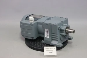 SEW R17DR63L4 Stirnradgetriebemotor i=15,84 Ø20x40 85Nm 0,25KW 1600U/min Used - Bild 1 von 9