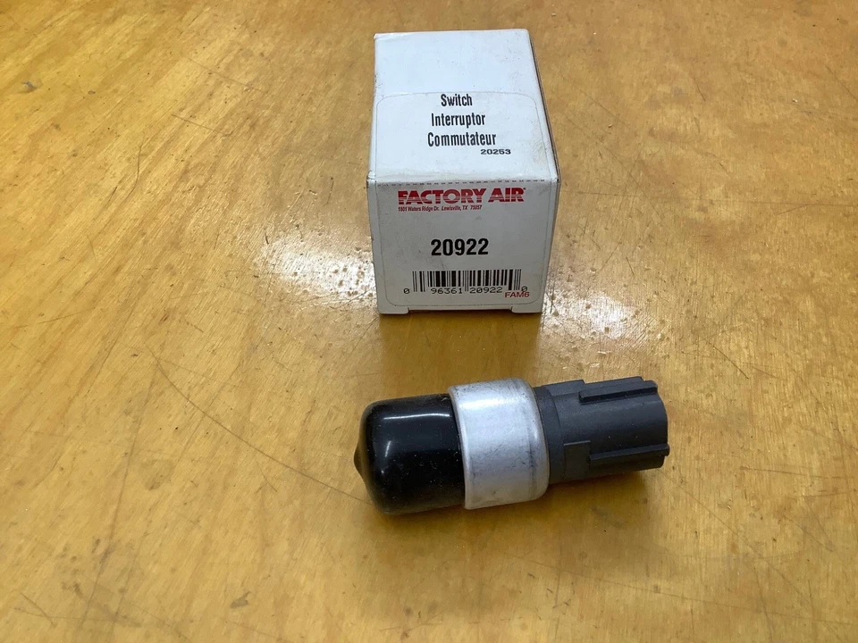 Interruptor de presión de ciclo montado en el sistema Dodge & Jeep Factory Air 20922 1997-05 Foto 1 de 2