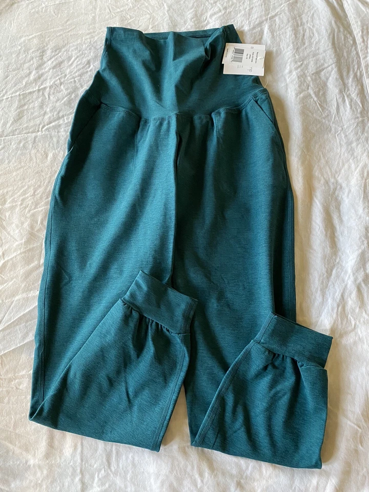 Beyond Yoga Maternity XS DPSEA Spacedye Out of Pocket High-Waisted Midi Leggings - Image 1 of 4