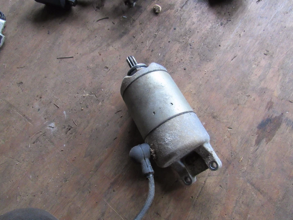 Suzuki GSX600 1993 Katana motor de arranque Foto 1 de 1