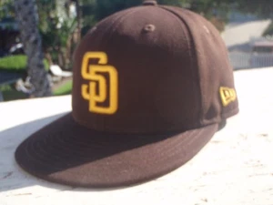 Cappello Berretto San Diego Padres Nuova Era Piccolo 7 Fitted Marrone Oro Sul Campo 59Fifty - Foto 1 di 12