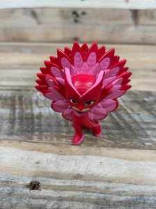 Disney PJ Masks Owlette Figura de Acción 4” Vinilo Rojo Pájaro Pluma TV Superhéroe Juguete - Imagen 1 de 3