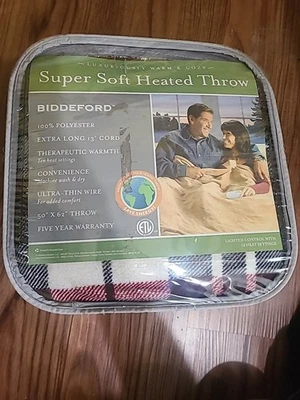 Biddleford Heated Blanket, never used in travel case.  - Image 1 of 3