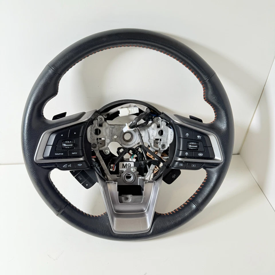 2021 SUBARU CROSSTREK BLACK LEATHER STEERING WHEEL OEM - Imagem 1 de 4