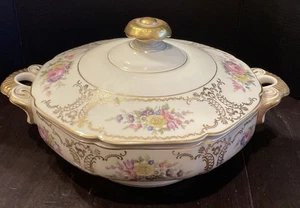 Heinrich Lady Louise Round Covered Vegetable Serving Dish Cottagecore Vintage - Picture 1 of 7