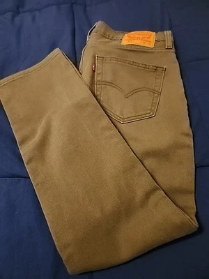 Jeans ajustados Levi’s 511 verde oliva 33 X 32 para hombre Foto 1 de 4