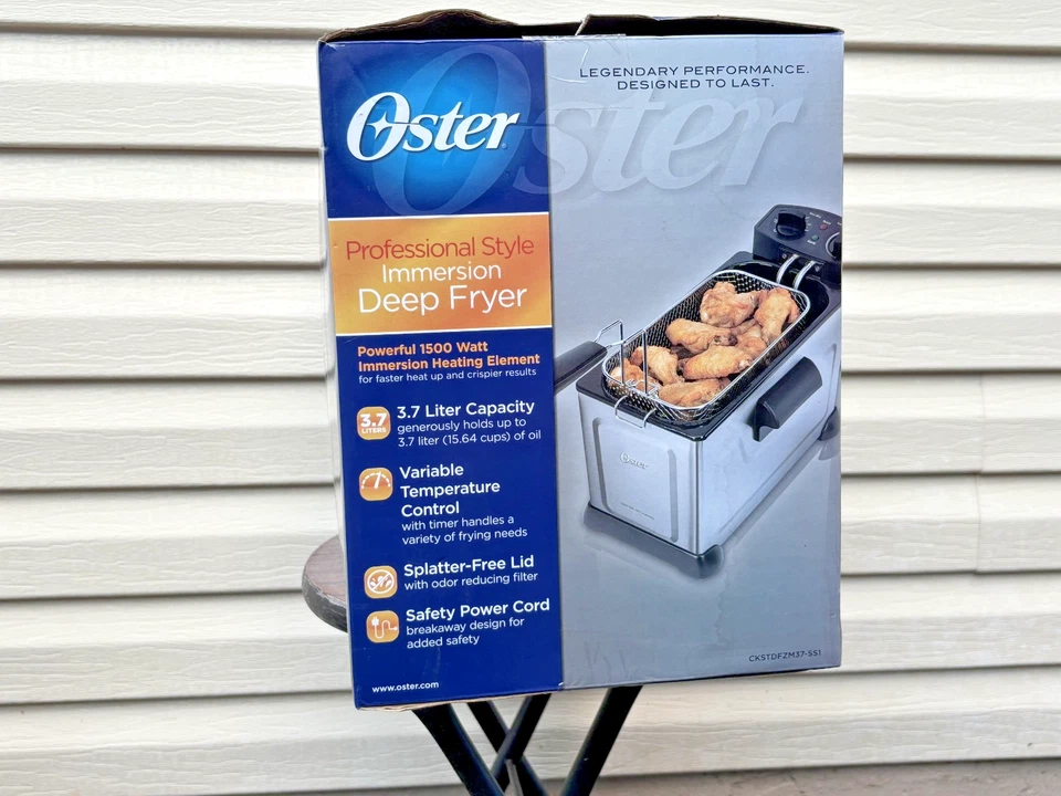 Freidora Oster Immersion nueva (RECOGIDA LOCAL DISPONIBLE) Foto 1 de 4