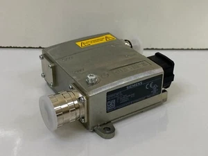 Siemens / Equipo de unidad de control / Sinamics SME 125 / 6SL3055-0AA00-5KA3 - Imagen 1 de 17