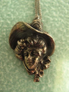 Vintage Art Nouveau Sterling Silver Lady Woman Hat Bonnet Necklace - Picture 1 of 8
