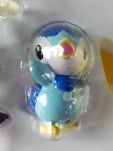 100% Authentic Takara Tomy Pokemon Special Pose Piplup PVC Figure #393 US Seller - Picture 1 of 1
