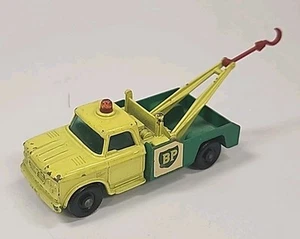 VTG Matchbox Lesney Yellow Green BP Dodge Wreck Wrecker Tow #13 - Picture 1 of 7