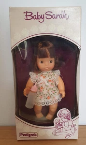 Vintage Pedigree Dark Haired Baby Sarah 6” Doll In Original Dress / Bottle NRFB - Picture 1 of 4