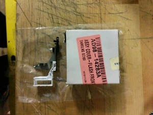 Samsung GC100 ASSY COVER-FLASH FRONT;EK-G AD98-14283A Genuine OEM Samsung Part - Bild 1 von 5