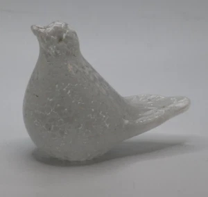 Vintage White Finnish Glass Bird Art Paperweight - Picture 1 of 3