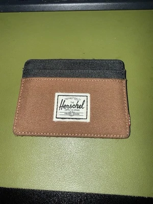 Cartera para hombre Herschel Charlie Foto 1 de 3