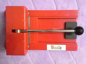 Provo Craft Sizzix Die-Cutting Machine - Picture 1 of 2