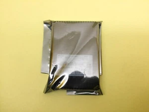 Micron 7450 PRO 960GB PCIe 4.0 NVMe U.3 15mm 2.5inch SSD MTFDKCC960TFR New - Picture 1 of 3