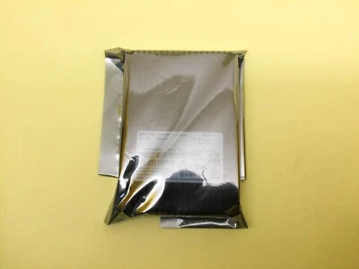 Micron 7450 PRO 960GB PCIe 4.0 NVMe U.3 15mm 2.5inch SSD MTFDKCC960TFR New - Image 1 of 3