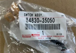 TOYOTA GENUINE 4RUNNER SEQUOIA REAR LIFT GATE RELEASE SWITCH 84830-35050 - Picture 1 of 4