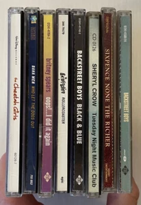 8 CD Lot Britney Spears Cheetah Girls Backstreet Boys B*Witched Sixpence getestet - Bild 1 von 3