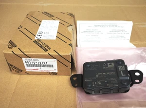 Toyota Lexus Radar Cruise Control Distance Sensor 88210-12101 W/ BRACKET OEM - Picture 1 of 14