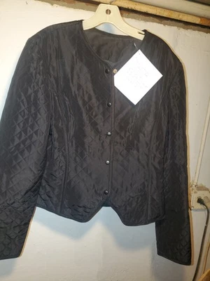 Черная стеганая куртка Dana Bachman с застежкой-кнопкой размер большой б/у в отличном состоянии - Изображение 1 из 4